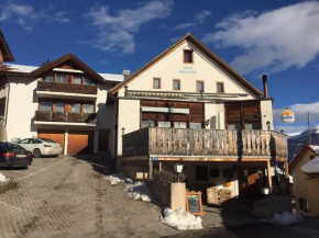 Hotels in Hinterrhein